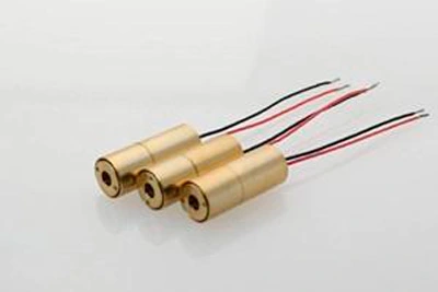 Les lasers quasi-infrarouges et verts sont appliqués aux cellules souches